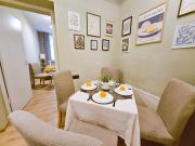 Centrally located 2 Bedroom Apartment, 5 min Walk to Old Town, Train & Bus stations