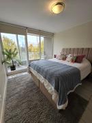 Providencia Premium Departamento 1 o 2 Dorm con camas matrimonial mas 2 baños parckin y wifi