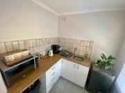 Flat in Durbanville Eversdal with office space