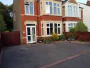 City centre links in peaceful residential area City centre links in peaceful residential area