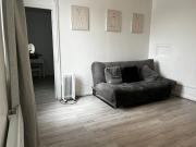 2 room newly furnished flat in Birmingham city centre, free parking !