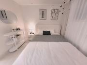 STAY SOSO ON 합법숙소#대흥역도보 3분 #4퀸 #KDH#홍대 #8인 #공항철도 #신촌 #지하철초근접 #마포 #세브란스 #k