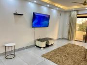 Tudor Nora apartments