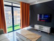 Entire Apartment 1 Bedroom W King Bed Kileleshwa