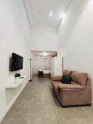 Luxury apartment 2 a 5 min de la ESTACIÓN DE BUS Y TREN María Zambrano