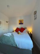 Peterborough Modern Studio 6