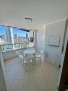 Apto Avenida Central 2 Dormitórios e churrasqueira