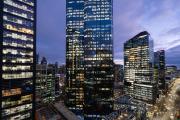 Collins Street 1B Surrounded by Stunning City View
