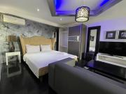 Grosvenor Square Kandi Realty