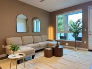 Modern Retreat 10 Min from Disneyland With Pool & Gym