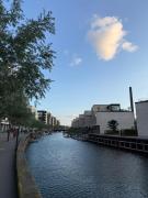 Cozy & Stylish 1-Bedroom Waterview Apartment in Trendy Sydhavn, CPH