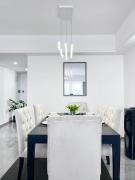 Executive elegantly furnished three bedroom apartment withmodern facilities ,modern swimming pool ,fully equipped gym,children playground and close proximity to major shopping centers and gourmet restaurants