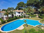 Casa con Jardín Privado, Chimenea y Piscina Comunitaria, cerca del Golfo y Playa de Pals - ES-226-31