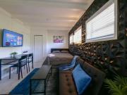 Cozy Studio - Private Patio, Grill & Firepit