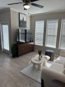 Chic 1BR Retreat in Magnolia Near The Woodlands