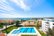 Acqua Vista - Family & Pool & 300M from BEACH