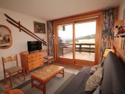 Studio cabine avec grande terrasse et emplacement idéal - FR-1-293-15