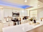 Modern Boho 2bed 2bath home right in downtown