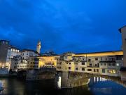 Old Bridge Florence Apartment