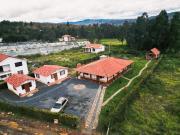 Cabaña Minimalista Villa Clarita