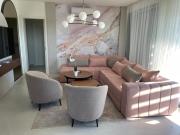 Three-Bedroom Penthouse with Infinity Pool The Skyview Penthouse - S4