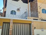 Casa 3 quartos ar condicionado perto do centro