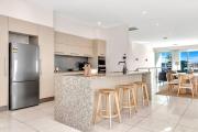 Top Henley Beach South