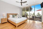 Top Henley Beach South