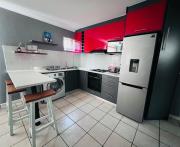 Entire Modern, Secure & Central Flat in Milnerton