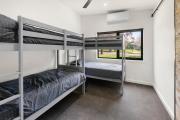 Top Bonnie Doon