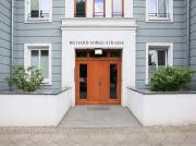 Moderne Wohnung mit Garten mitten in Berlin