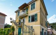 2 Bedroom Stunning Home In Chiavari