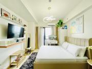 Modern Studio Hideaway Near City Spots