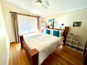 Top Kingscote