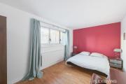 Charming bright one-bedroom flat with private balcony and shared swimming