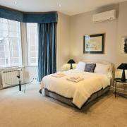 Beautiful 4 Bedroom Townhouse in Central Mayfair