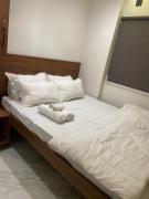 a28 ORANGE BRICKS - Park Street - New Market