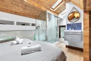 Elegant Mews Retreat by Harrods