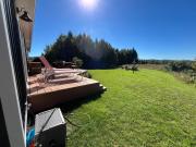 Top Suttons Bay