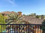 Charming 2BR Retreat Pool Gym 10min to Disneyland