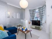 Sleep7, Pool Table, TTennis, Free Parking, 3BR