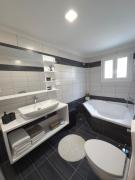 Top Alepou Top Alepou