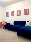 Modern 2-bedroom apartment with parking, Peterhead