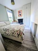 Charming Garden Flat in Battersea