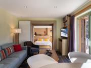 Appartement calme, terrasse et parking, proche pistes - FR-1-565-37