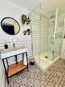 Filtons 2 bedroom Flat with Parking next to Filton College