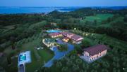 Gardahill Agriturismo Elegantes Landhaus mit Pool und Panoramablick auf den Gardasee