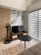 Comfort Meets Style 2 BR Loft