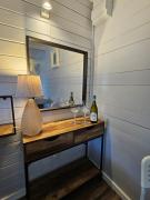 Top Whitehouse Lower