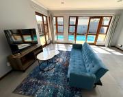 Hideaway-Poolside Comfort cottage 3km to the Beach